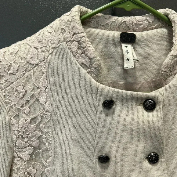 WE THE FREE CROPPED MILITARY STYLE CREAM WITH LACE COTTON BLEND JACKET SIZE4 - Picture 5 of 6